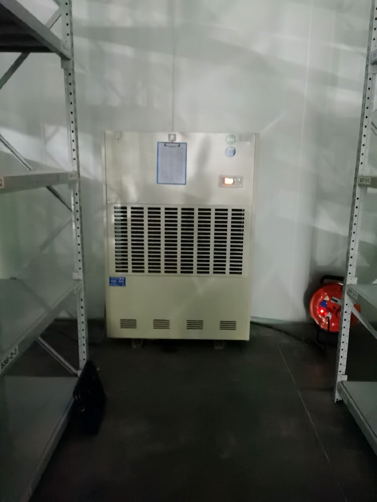 倉(cāng)庫(kù)車(chē)間用工業(yè)除濕機(jī)防潮
